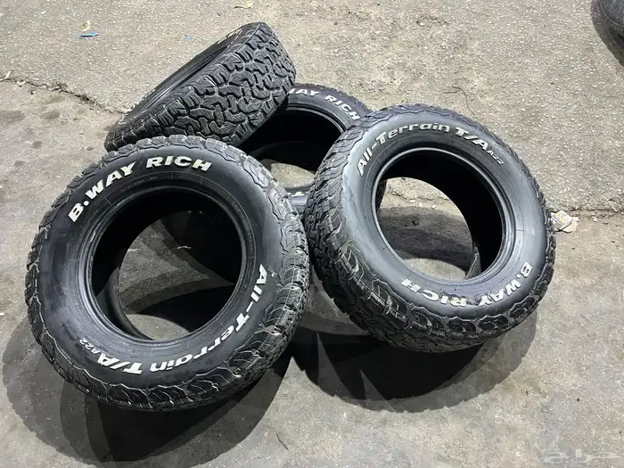 كفرات نضيفه بالمره حجري تاريخ 24 مقاس 17 28