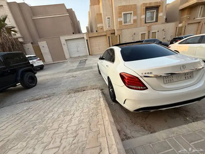 مرسيدس c200 للبيع وارد خليجي 0
