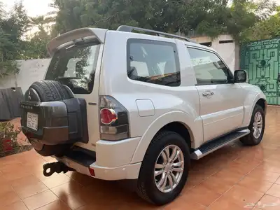 MITSUBISHI PAJERO-2016-Full Option index