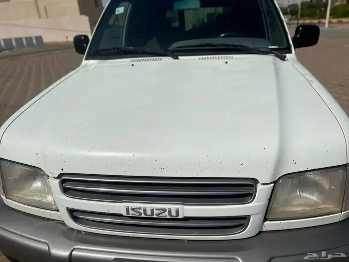 جيب ايسوزو تربل 2003 0