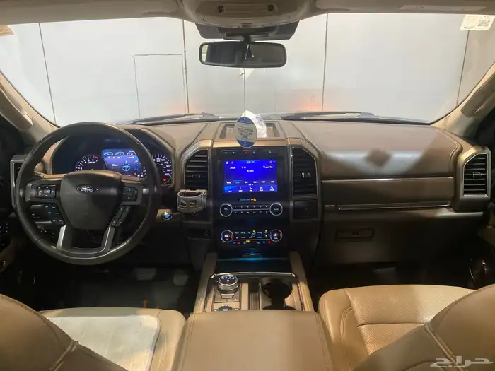 فورد اكسبديشن XLT 2020 بحاله ممتازه 8