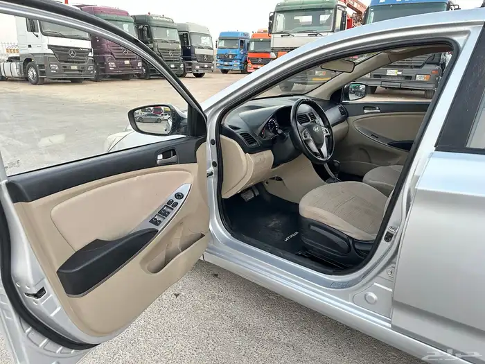 هيونداي المجدوعي اكسنت بنزين 2018 9