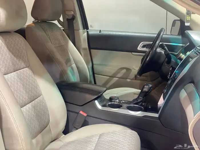 فورد اكسبلور 2013 XLT بحاله ممتازه جدا جدا 18