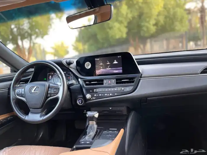 لكزس-ES300h-2022(ممشي49الف) 19