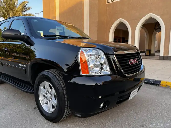 يوكن 2014 مخزن شبه جديد 24