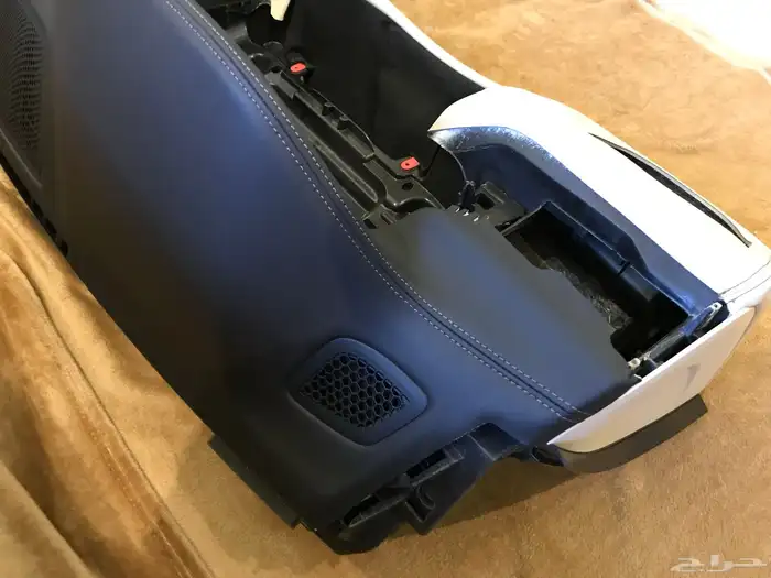 طبلون مع الارباق بي ام الفئه السابعه من موديل 2016 الى 2022 5