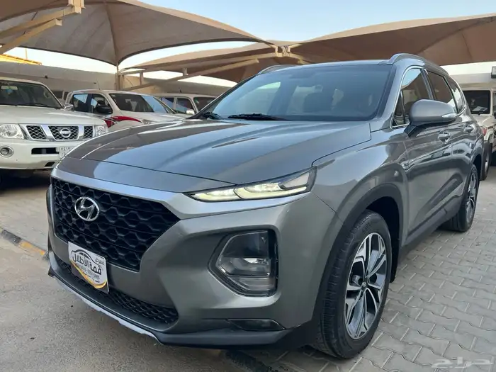 سنتافي 2019 بنزين 6 سلندر سقف بانوراما 7 مقاعد قمة الاطلال 30