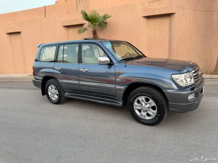 جيب لاندكروزر 2006 0