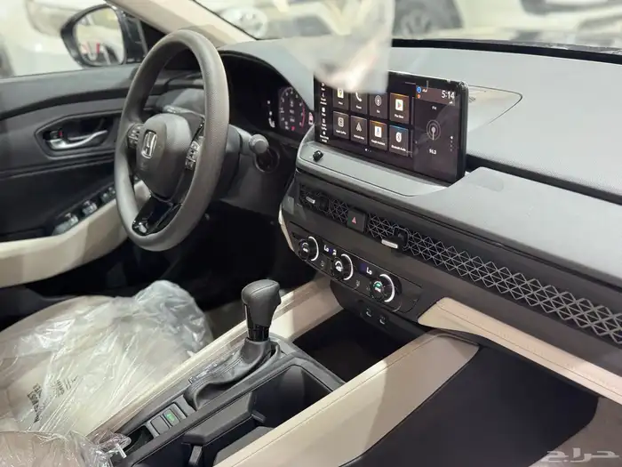 هوندا اكورد EX نص فل رادار 2025 نظام 50-50 7