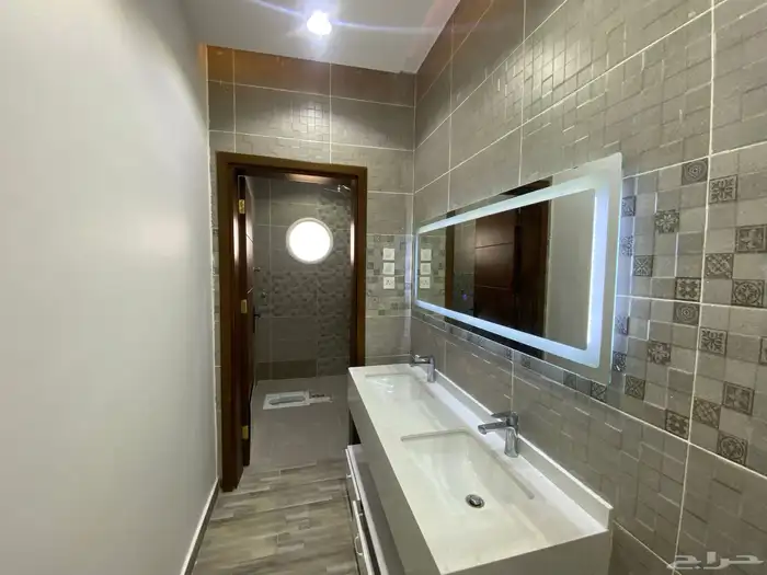 دور للبيع 32