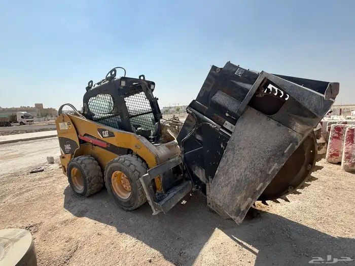 ترنشر كتربلر للبيع موديل 2013 1