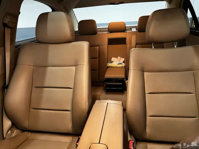 مرسيدس E200 2013 جفالي 26