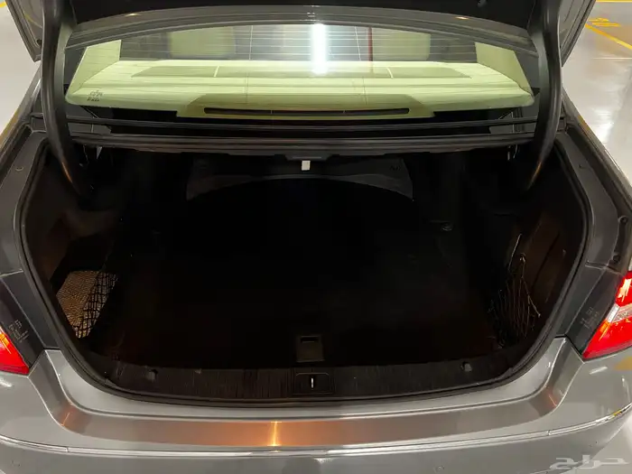 مرسيدس E200 2013 جفالي 12