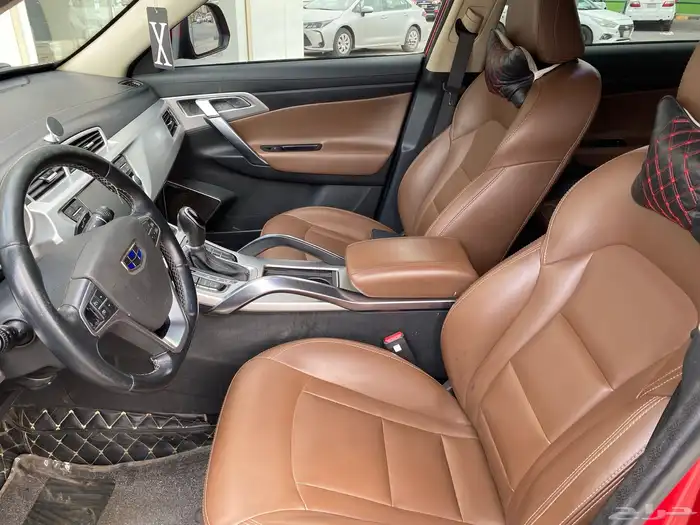 للبيع جيب جيلي امجراند X7 موديل 2017 11