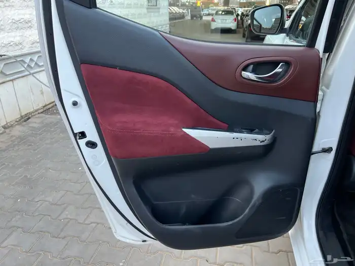 نافارا 2016 بنزين فل كامل لدى قمة الاطلال 25