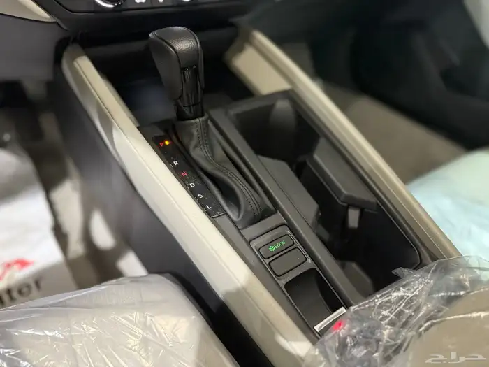 هوندا اكورد ستاندر 2025 11