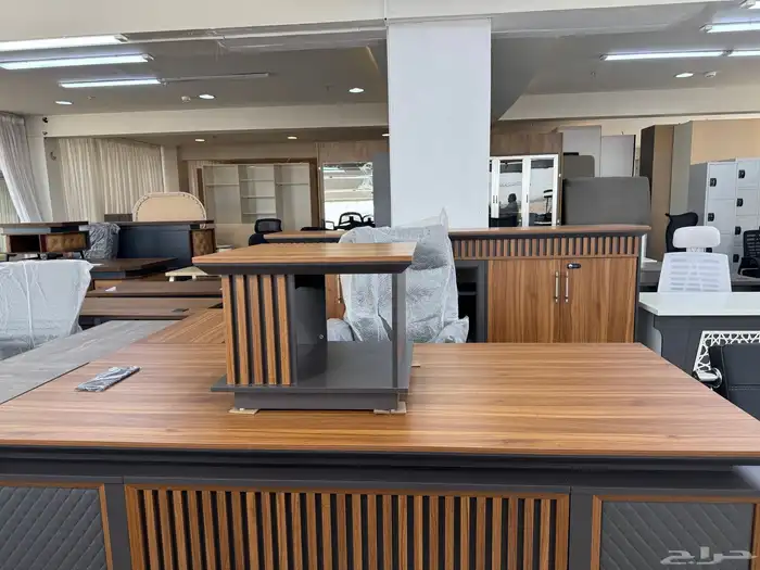 مكاتب طقم فخم مكتب ماسه دولاب ملفات متوفر 7