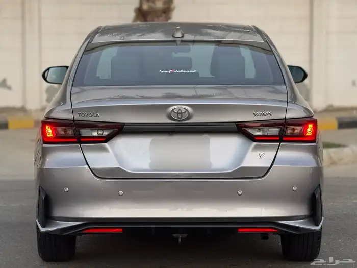 تويوتا يارس 2023 Y 4