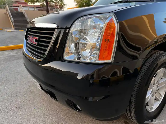 يوكن 2014 مخزن شبه جديد 16