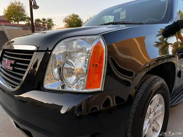 يوكن 2014 مخزن شبه جديد 15