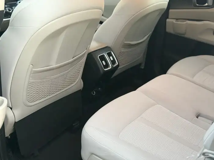 كيا سورنتو 2021 سعودي 9