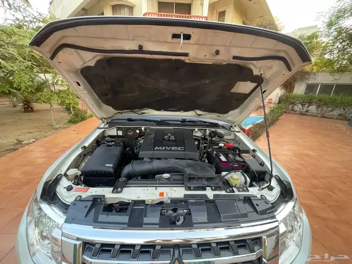 MITSUBISHI PAJERO-2016-Full Option 63