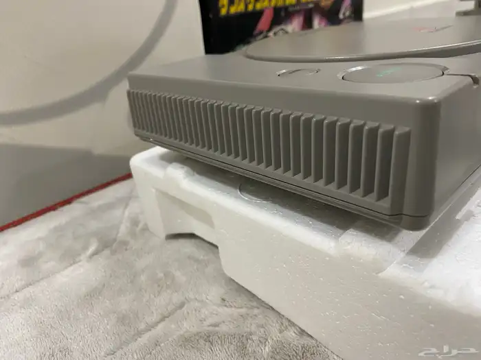 بلاي ستيشن 1 شبه جديد ونادر 7