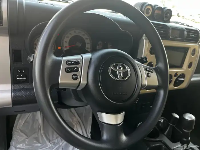 تويوتا اف جى رقم 2 موديل 2023 13