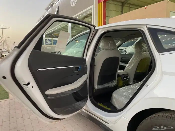 هيواندي سوناتا 2025 فليت خليجي داخلي اوف ويت ( بنزين ) 2.5L 29