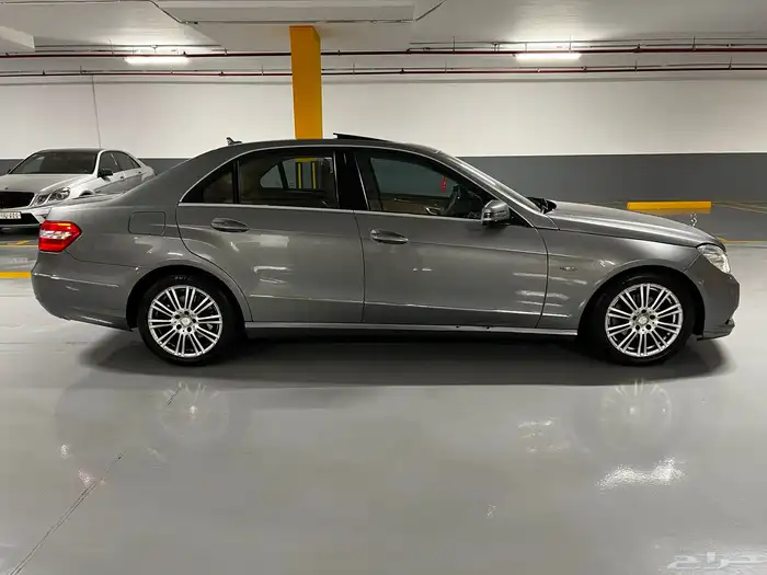 مرسيدس E200 2013 جفالي 4