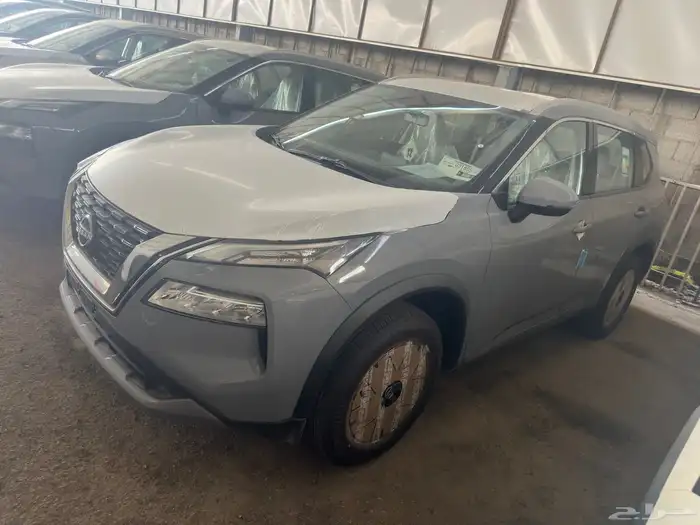 نيسان اكستريل 7 راكب استندر دبل 2025 اسمنتي ذهبي 0