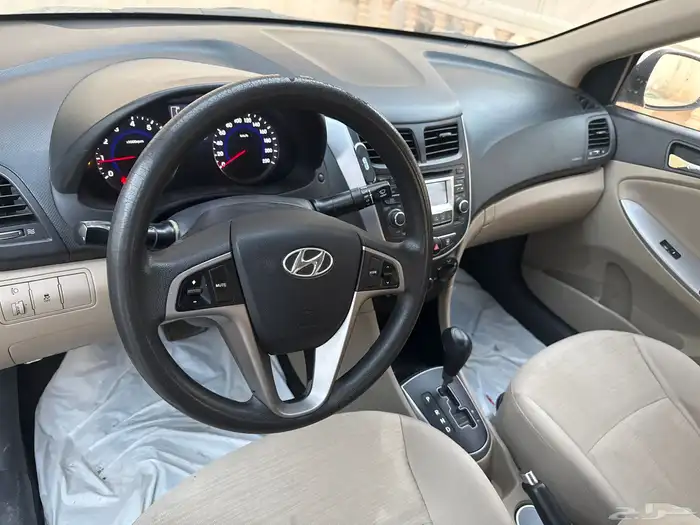 للبيع اكسنت 2017 ماشية 398136 الف كيلو نظيفة 3