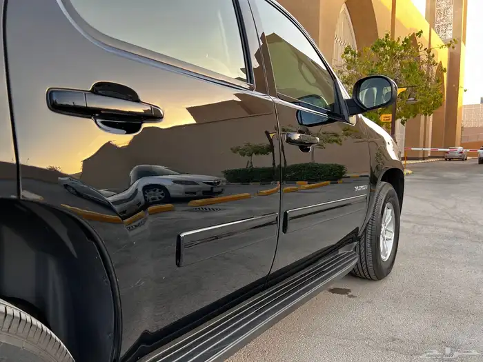 يوكن 2014 مخزن شبه جديد 21