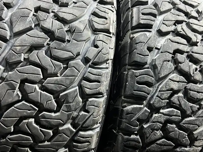 كفرات نضيفه بالمره حجري تاريخ 24 مقاس 17 4