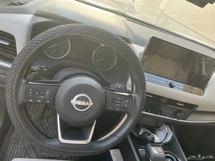 نيسان اكس تريل 4