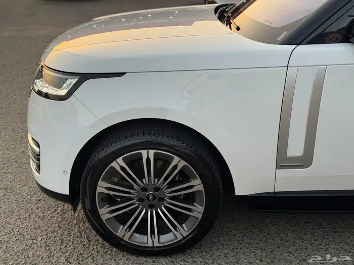 رنج روفر فوج اوتوبيقرافي 2023 V8 - ضمان وصيانة مجانية 6