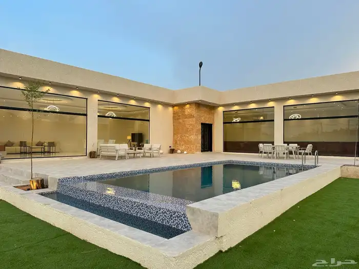 استراحه فاخره بالعمارية للايجار السنوي او اليومي 6