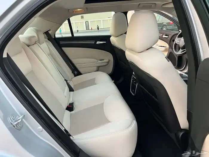 كلايزلر للبيع 2021 عداد قليل وحاله ممتازة 14