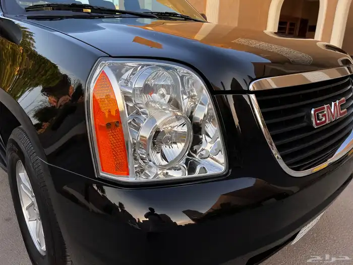 يوكن 2014 مخزن شبه جديد 13