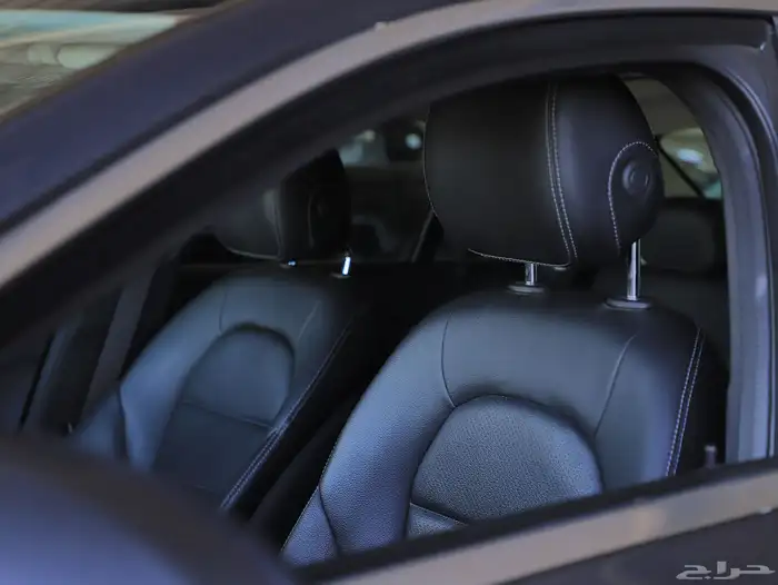 مرسيدس c300 2021 9