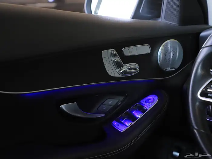 مرسيدس c300 2021 2