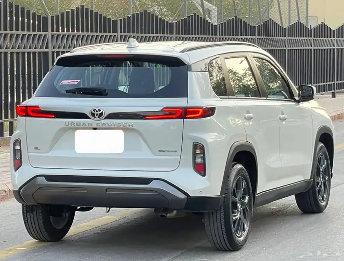 تويوتا اوربان 2025 سعودي 7