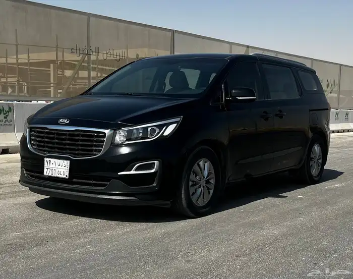 كيا كرنفال بنزين موديل 2020 1