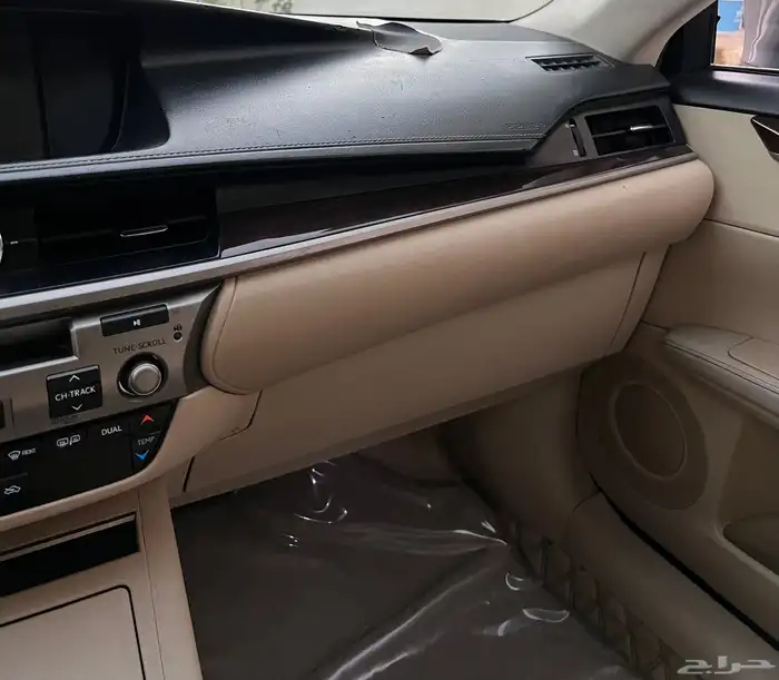 لكزسes350 2013 17