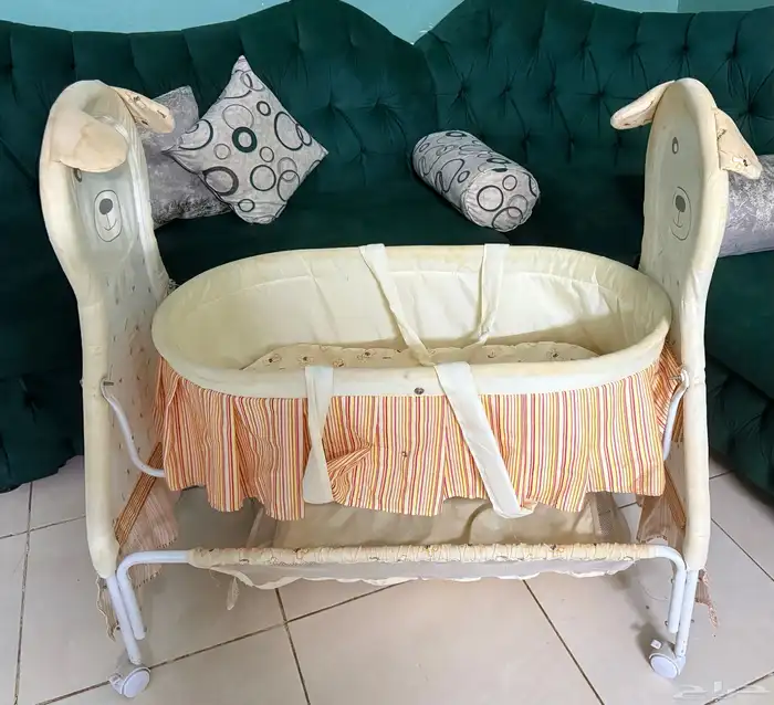 سرير اطفال 0