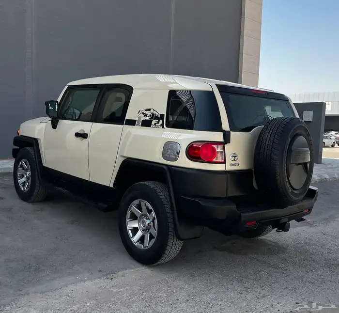 تويوتا اف جى رقم 2 موديل 2023 4