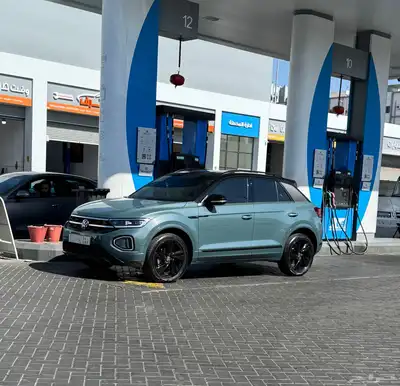 تي روك volkswagen T-ROC 2024 black style index