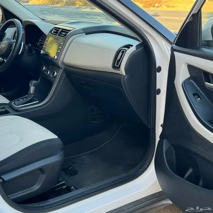 كريتا 2023 ( سمارت - ابيض ) 17