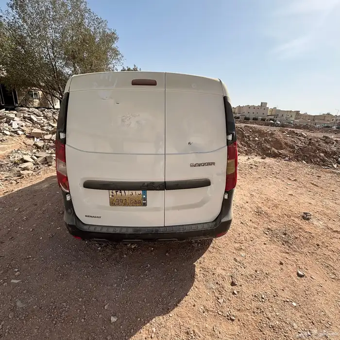 رينو دوكر للبيع تشليح 4