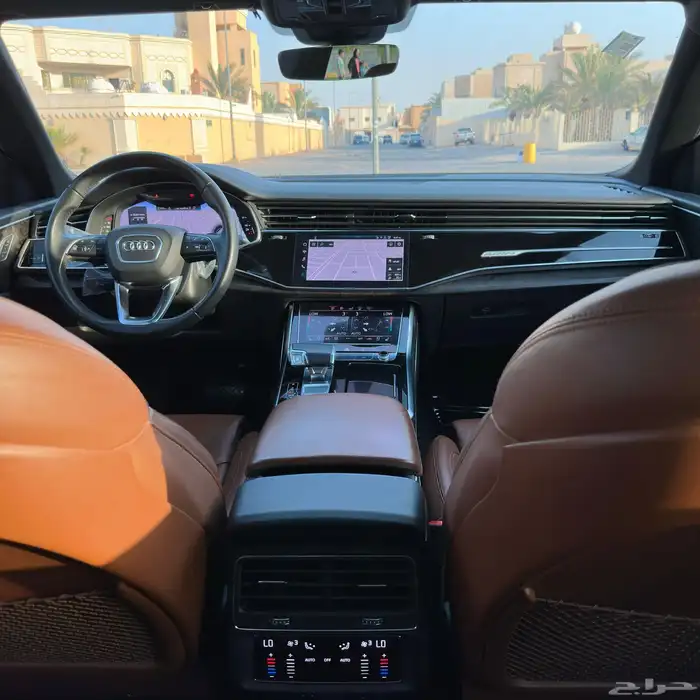 للبيع q8 s-line 2020 نظيف 9